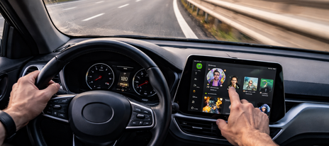 Spotify während des Fahrens 